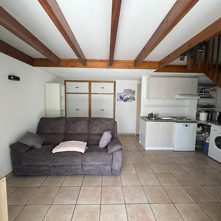 Pavillon Pour 6 A Cap D'agde Avec Terrasse Et Parking - Fr-1-749-98 *