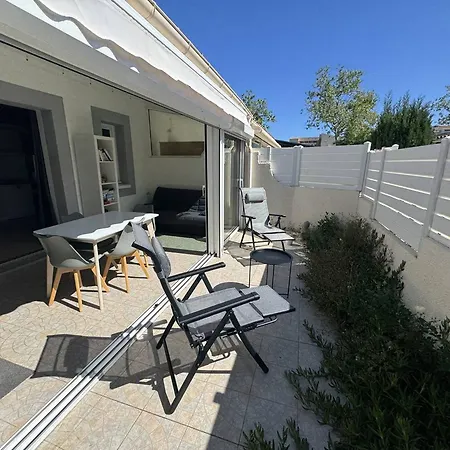 Apartment Pavillon Pour 6 A Cap D'agde Avec Terrasse Et Parking - Fr-1-749-98 *